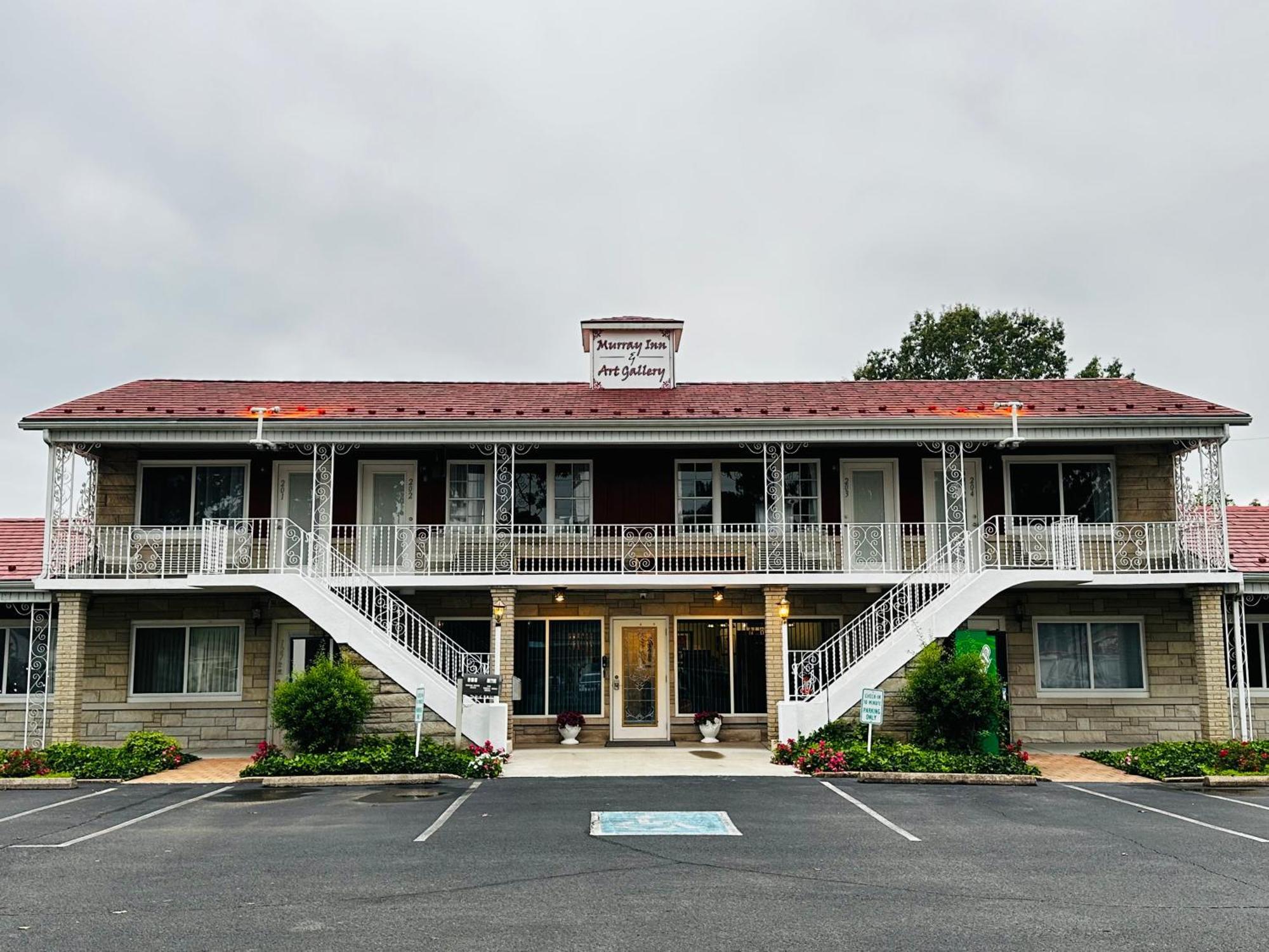 Murray Inn And Art Gallery Bagian luar foto