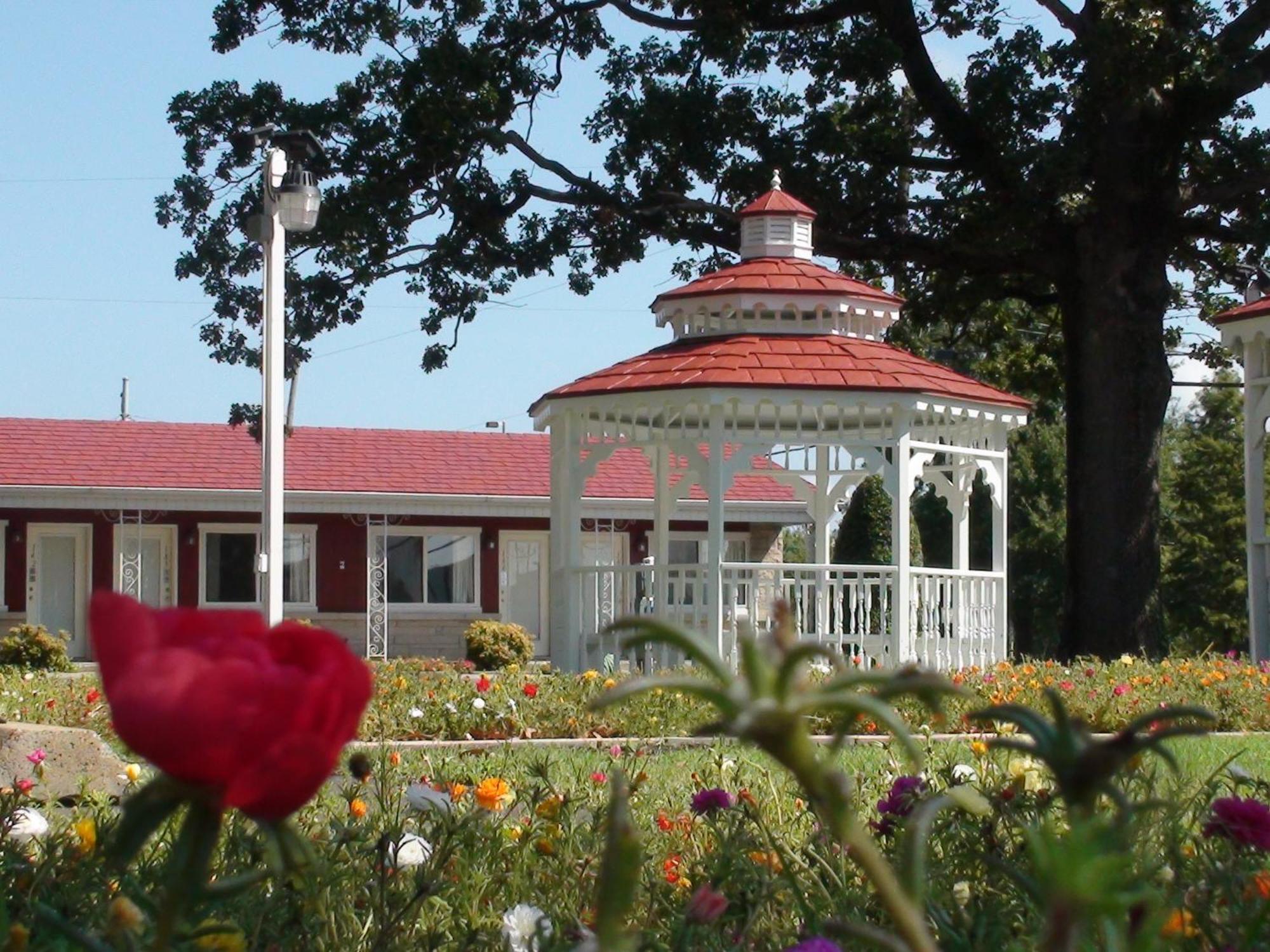 Murray Inn And Art Gallery Bagian luar foto